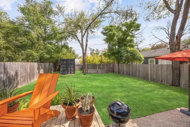 $699,000 | 810 Keasbey Street, Austin, TX 78751