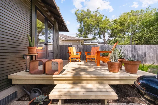 $699,000 | 810 Keasbey Street, Austin, TX 78751