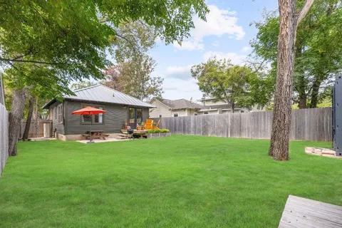 $699,000 | 810 Keasbey Street, Austin, TX 78751