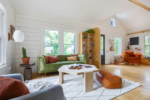 $699,000 | 810 Keasbey Street, Austin, TX 78751