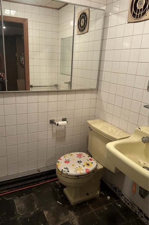 38 Joan Road Boston, MA 02136 - Photo 8 of 10 a bathroom with a sink and a toilet