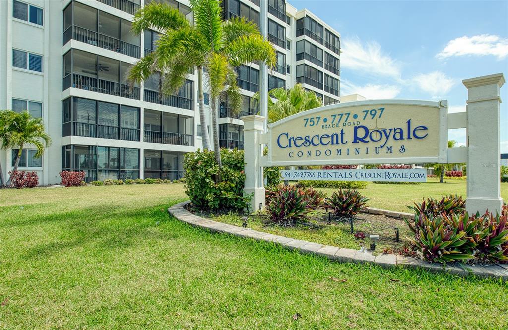 757 Beach Road, Unit 308 Sarasota, FL 34242 - Photo 8 of 37 Gallery Image 8