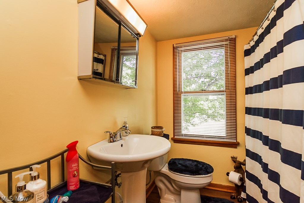 996 Reeve Road Elyria, OH 44035 - Photo 27 of 35 Gallery Image 27