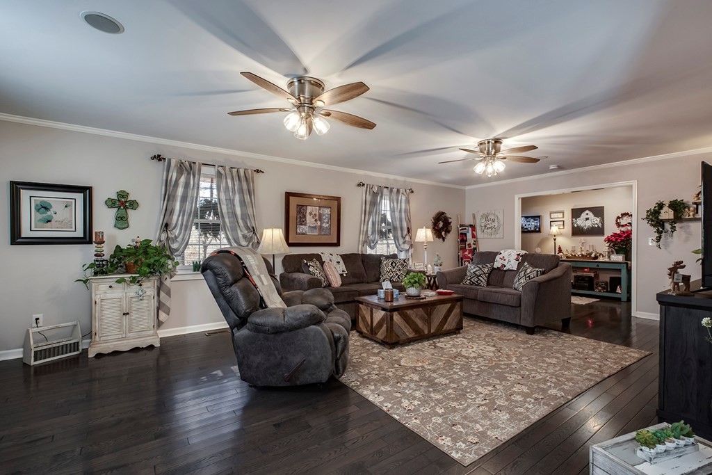 10930 South No Pone Valley Road Decatur, TN 37322 - Photo 10 of 45 Gallery Image 10