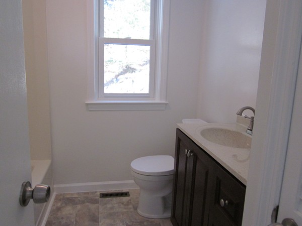 53 Mt Dumplin Road Thorndike, MA 01079 - Photo 9 of 15 Gallery Image 9