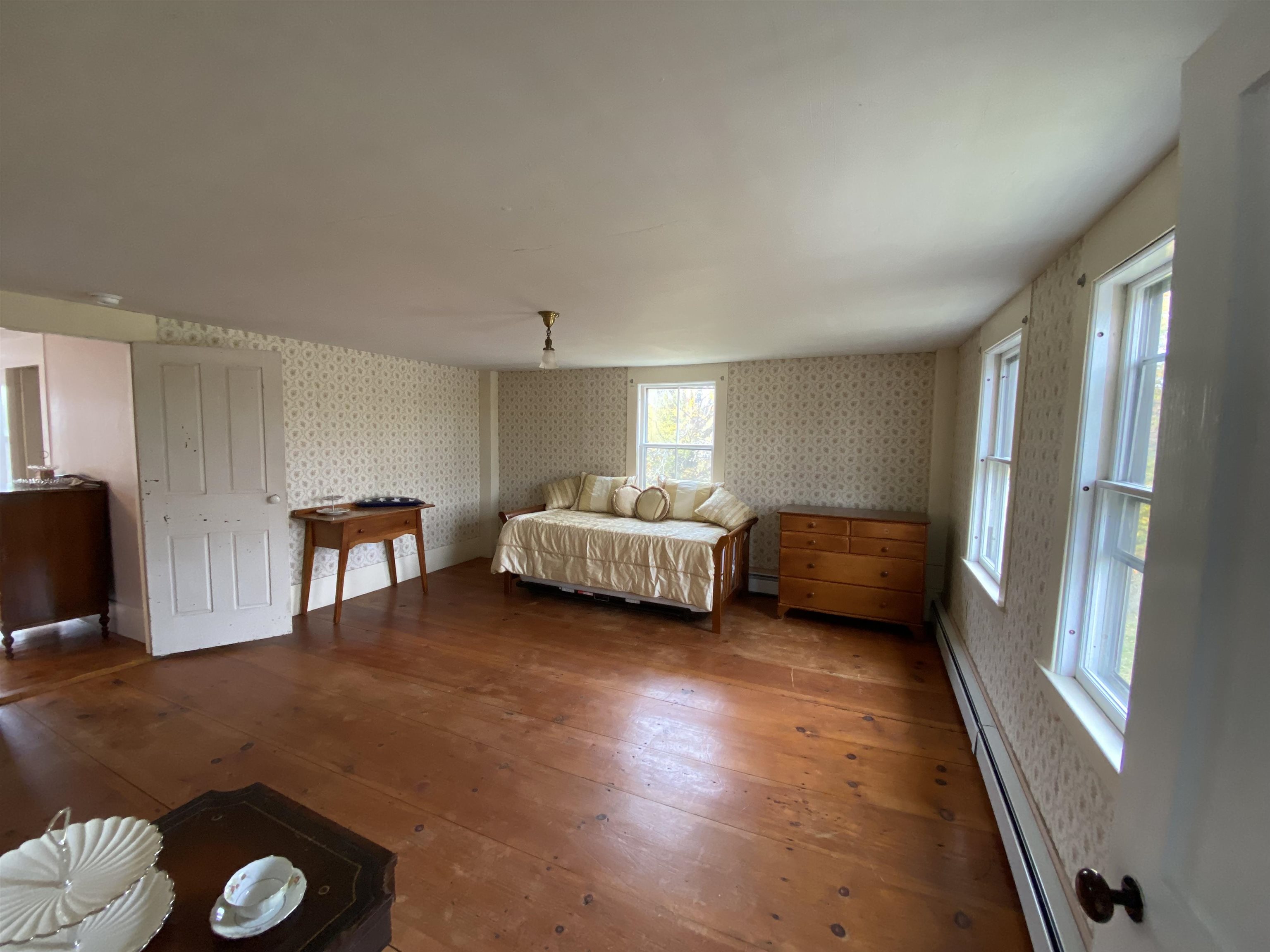 8 Silver Lake Road Hollis, NH 03049 - Photo 21 of 38
