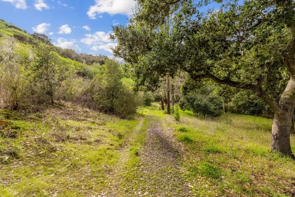 $775,000 | 28750 Underwood Road, Salinas, CA 93908