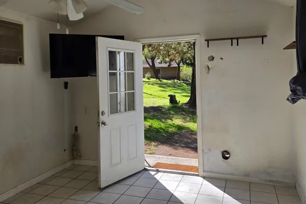 $775,000 | 28750 Underwood Road, Salinas, CA 93908