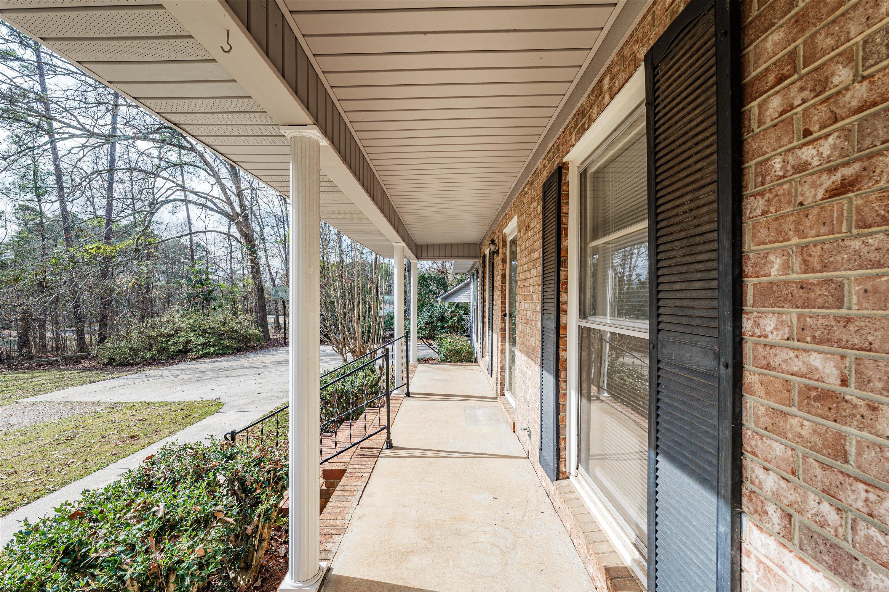 13 Country Place Road Edgefield, SC 29824 - Photo 7 of 41
