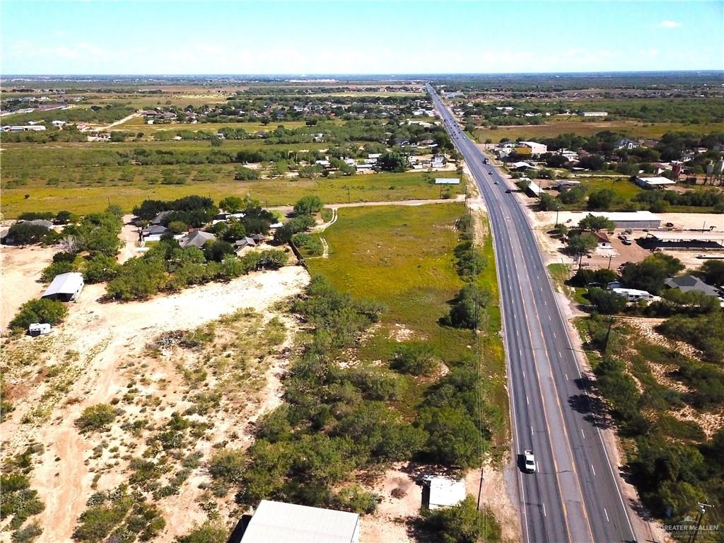 83 West Rio Grande City Tx 78582 Rio Grande City, TX 78582 - Photo 8 of 8 a view of a city