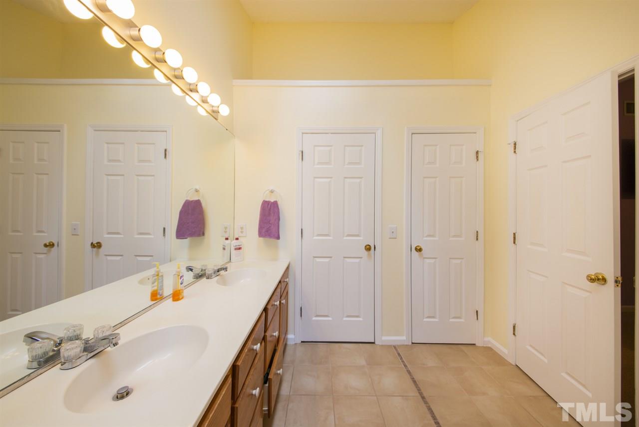 6212 Brielson Place Raleigh, NC 27616 - Photo 15 of 26 Gallery Image 15