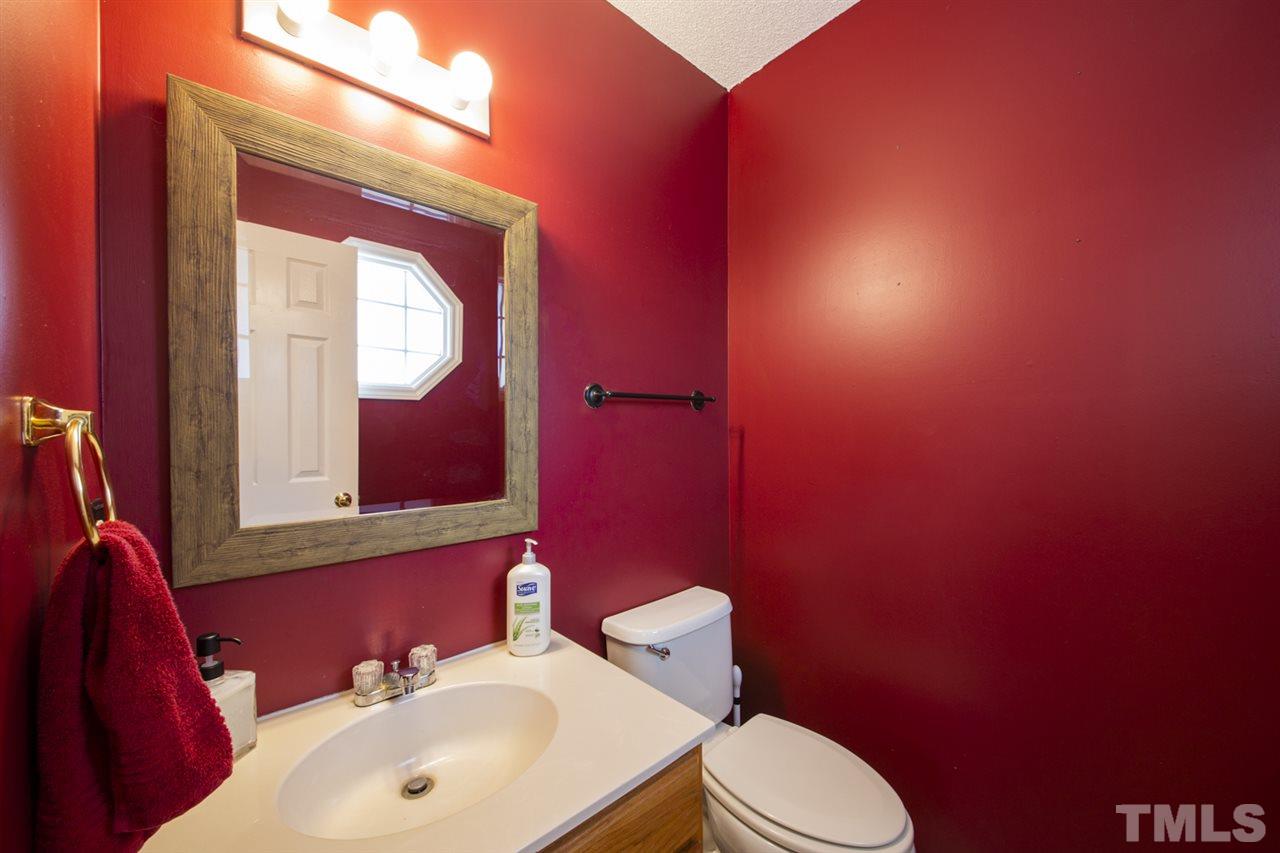 6212 Brielson Place Raleigh, NC 27616 - Photo 7 of 26 Gallery Image 7