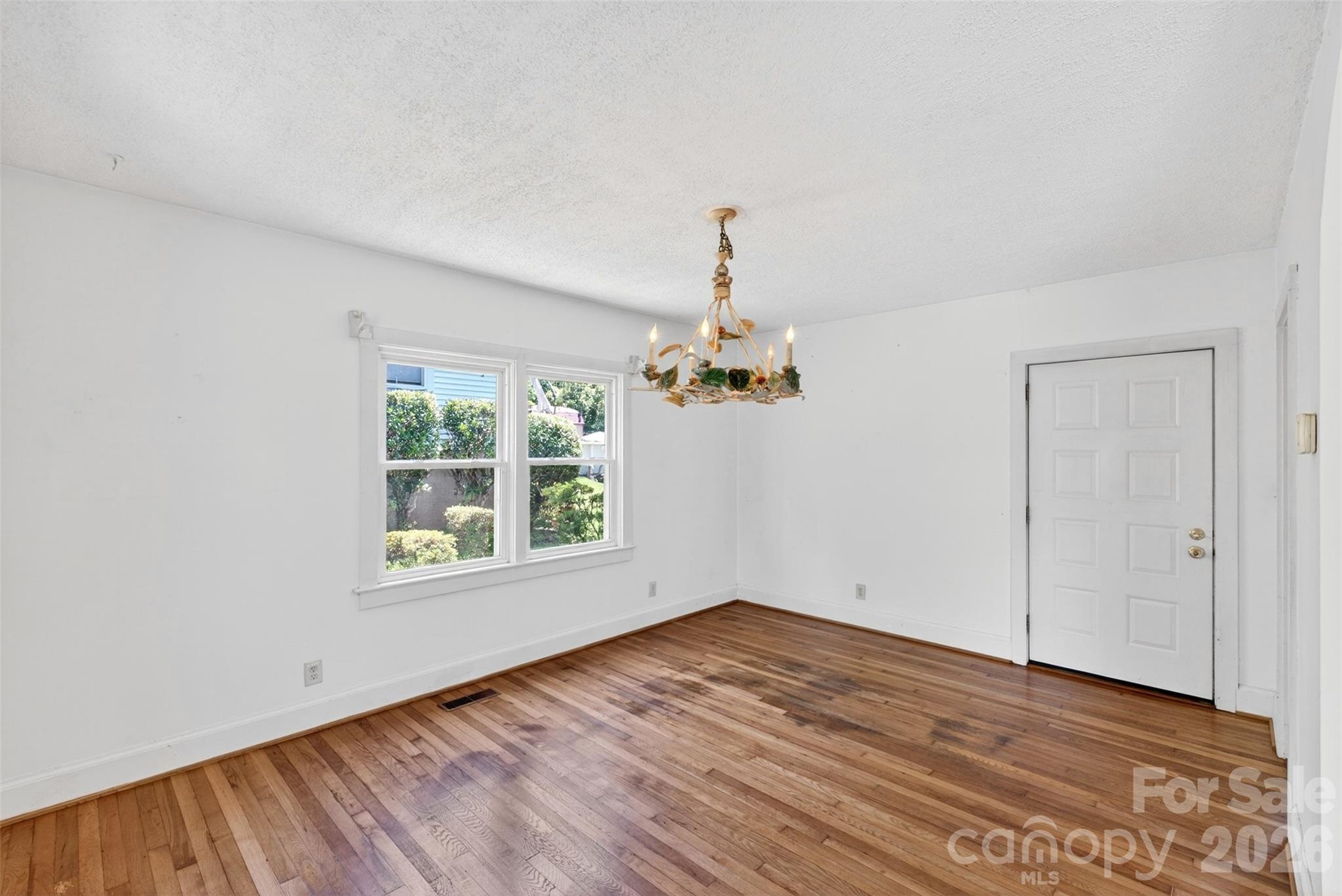 64 2nd Street Tryon, NC 28782 - Photo 6 of 33
