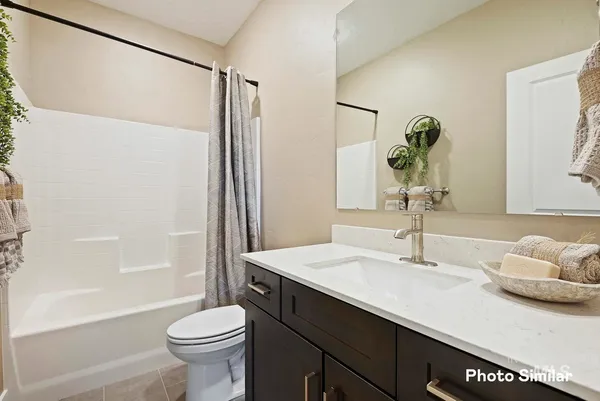 $442,900 | 1833 North Big Star Avenue, Eagle, ID 83616