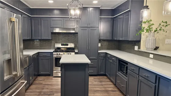 $410,000 | 3811 Carter Creek Parkway, Bryan, TX 77802