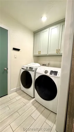 $410,000 | 3811 Carter Creek Parkway, Bryan, TX 77802