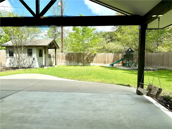 $410,000 | 3811 Carter Creek Parkway, Bryan, TX 77802