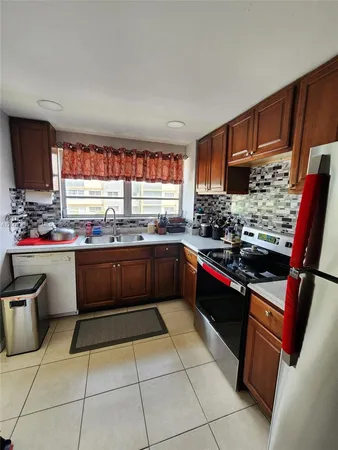 $120,000 | 2201 Northwest 41st Avenue, Unit 208, Lauderhill, FL 33313