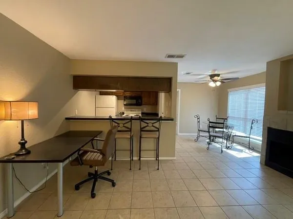 $1,150 | 835 West Harwood Road, Unit C, Hurst, TX 76054