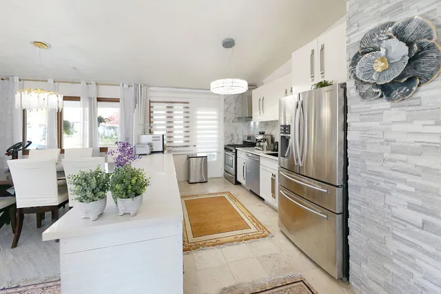 $335,000 | 2503 Fulle Street, Rolling Meadows, IL 60008