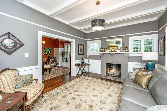 $820,000 | 117 Fishburne Street, Walterboro, SC 29488