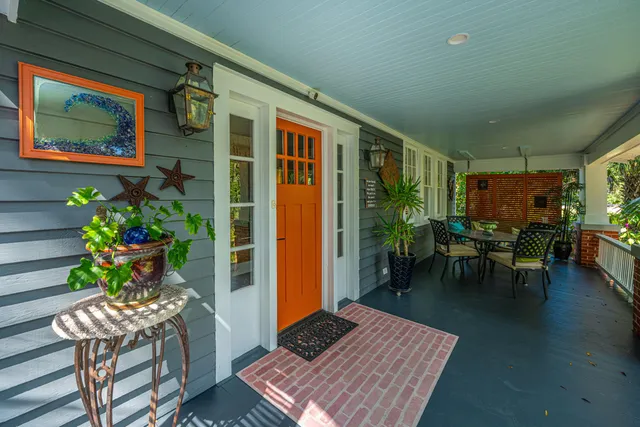 $820,000 | 117 Fishburne Street, Walterboro, SC 29488