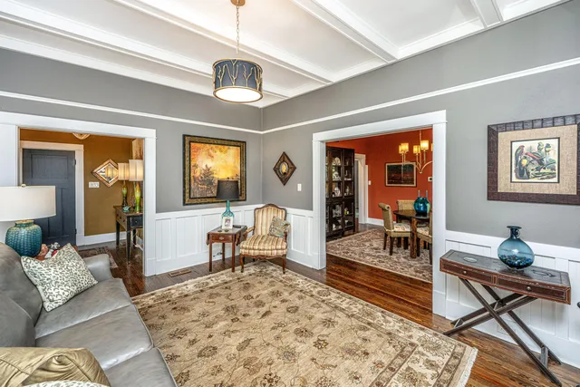 $820,000 | 117 Fishburne Street, Walterboro, SC 29488