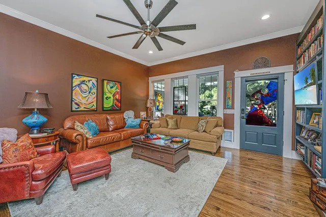 $820,000 | 117 Fishburne Street, Walterboro, SC 29488