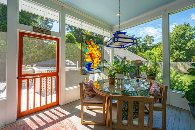 $820,000 | 117 Fishburne Street, Walterboro, SC 29488