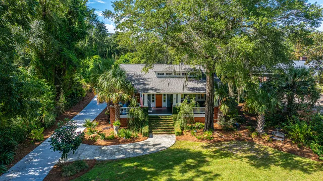 $820,000 | 117 Fishburne Street, Walterboro, SC 29488