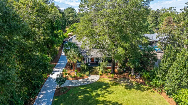 $820,000 | 117 Fishburne Street, Walterboro, SC 29488