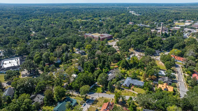 $820,000 | 117 Fishburne Street, Walterboro, SC 29488