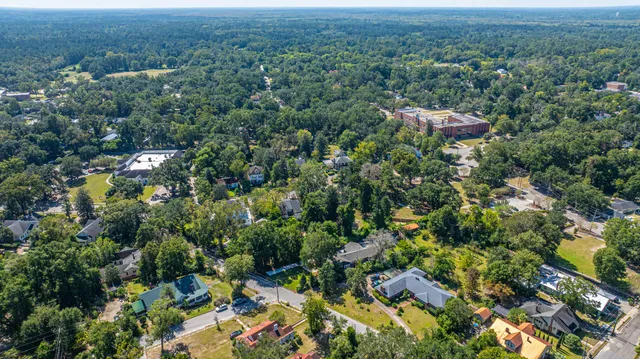 $820,000 | 117 Fishburne Street, Walterboro, SC 29488