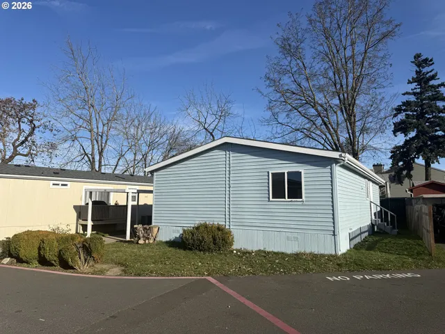 $110,000 | 20140 Northeast Sandy Boulevard, Unit 103, Fairview, OR 97024