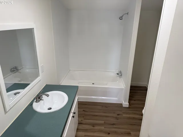 $110,000 | 20140 Northeast Sandy Boulevard, Unit 103, Fairview, OR 97024