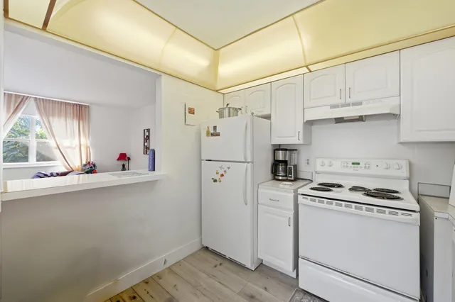 $89,000 | 374 Tuscany Lane, Unit G, Delray Beach, FL 33446