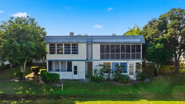 $89,000 | 374 Tuscany Lane, Unit G, Delray Beach, FL 33446