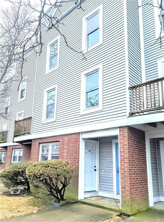84 Tell Street, Unit 7A Providence, RI 02909 - Photo 1 of 6