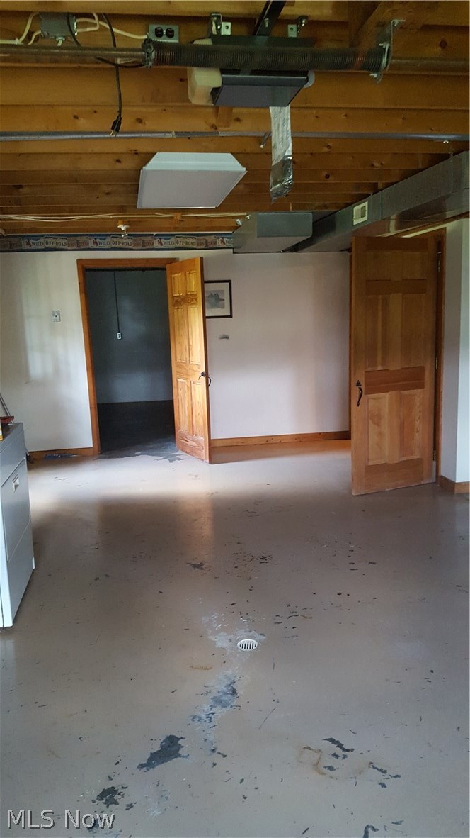 53261 Farmington Road Bridgeport, OH 43912 - Photo 19 of 23 Gallery Image 19