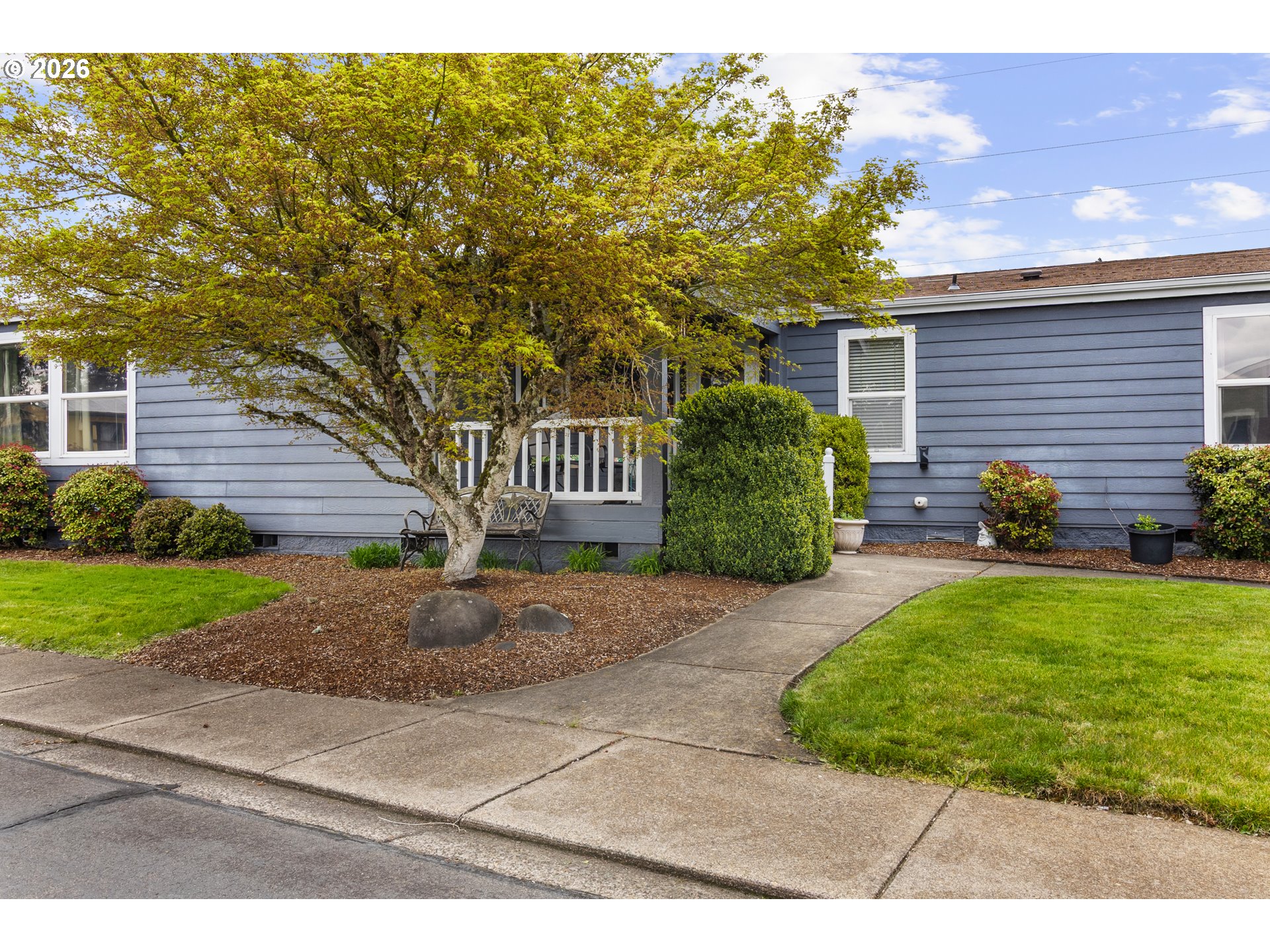 658 South 57th Street, Unit 14 Springfield, OR 97478 - Photo 4 of 31