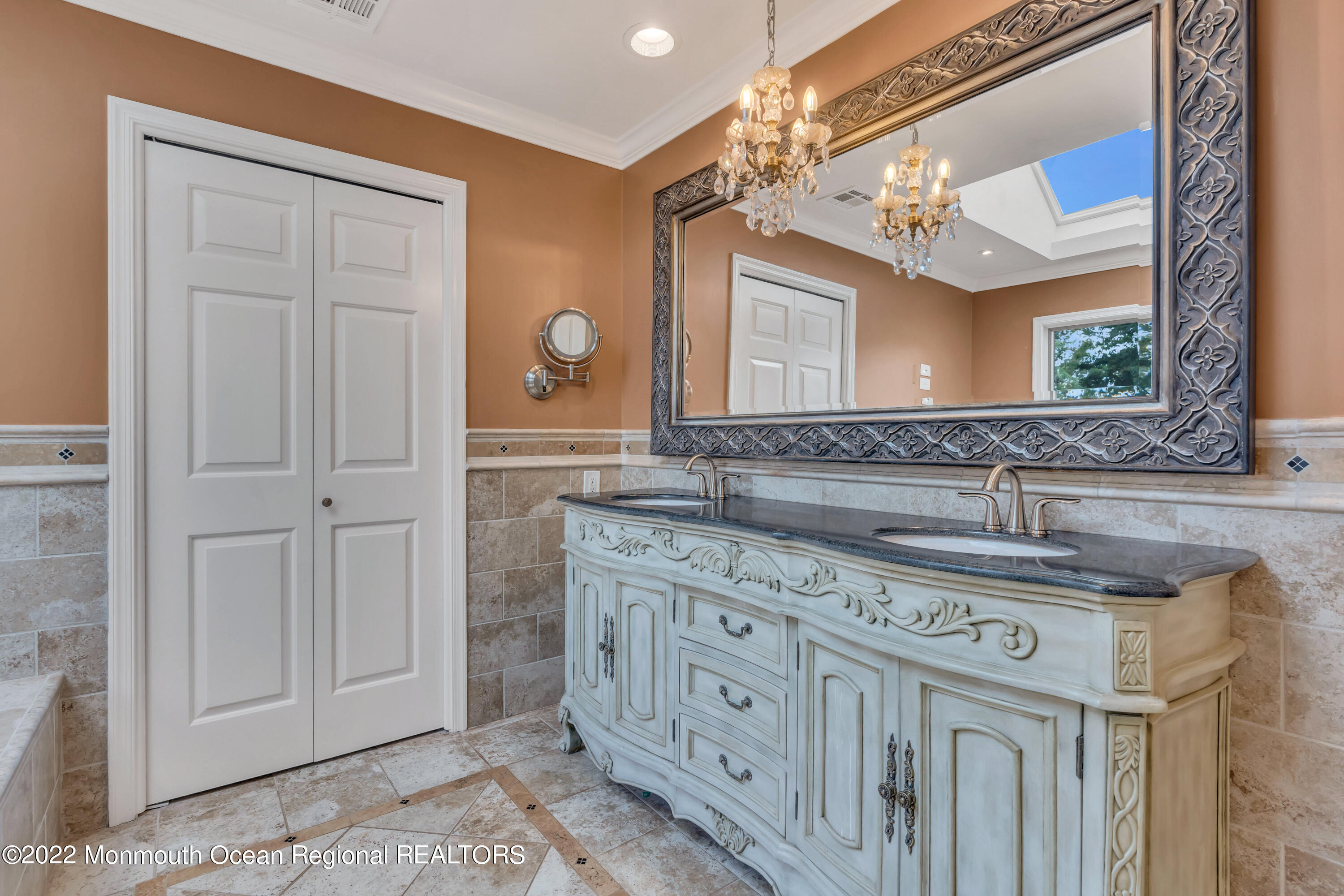 29 Apache Trail Freehold, NJ 07728 - Photo 42 of 69 038_dsc02604