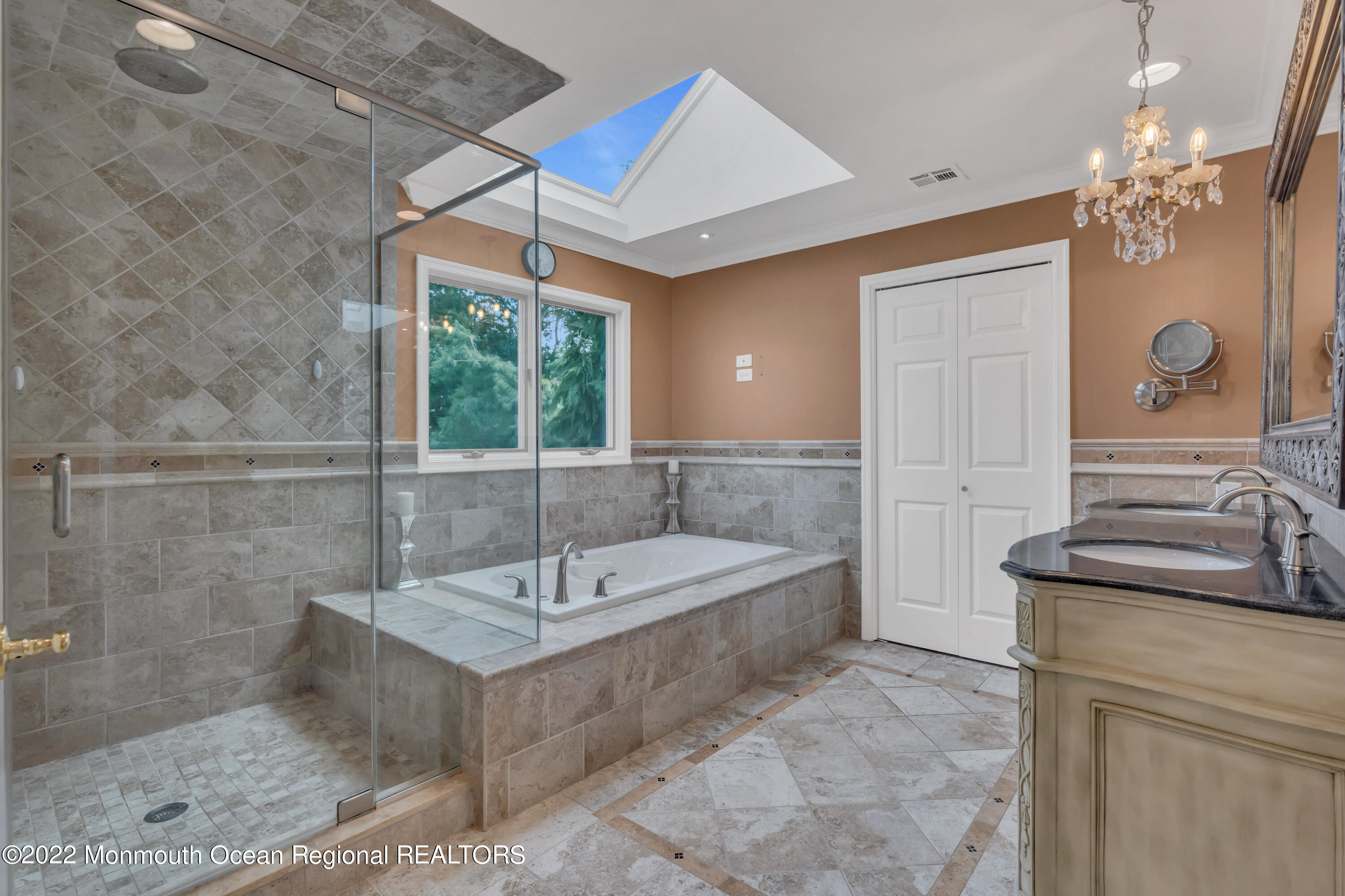 29 Apache Trail Freehold, NJ 07728 - Photo 43 of 69 037_dsc02599