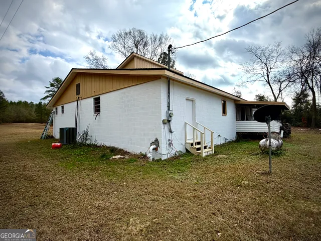 $215,000 | 888 Brantley Road, East Dublin, GA 31027