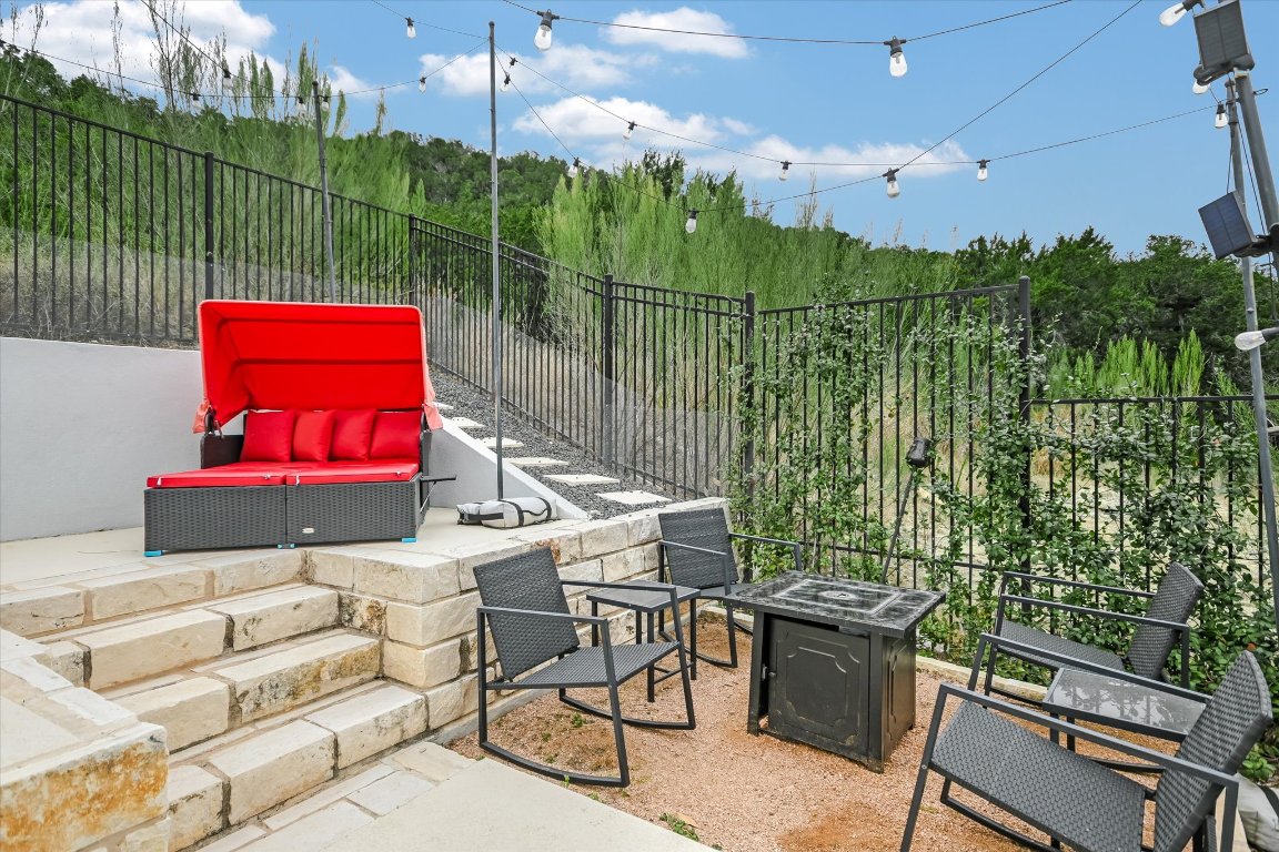 501 Anfield Circle Austin, TX 78738 - Photo 25 of 36