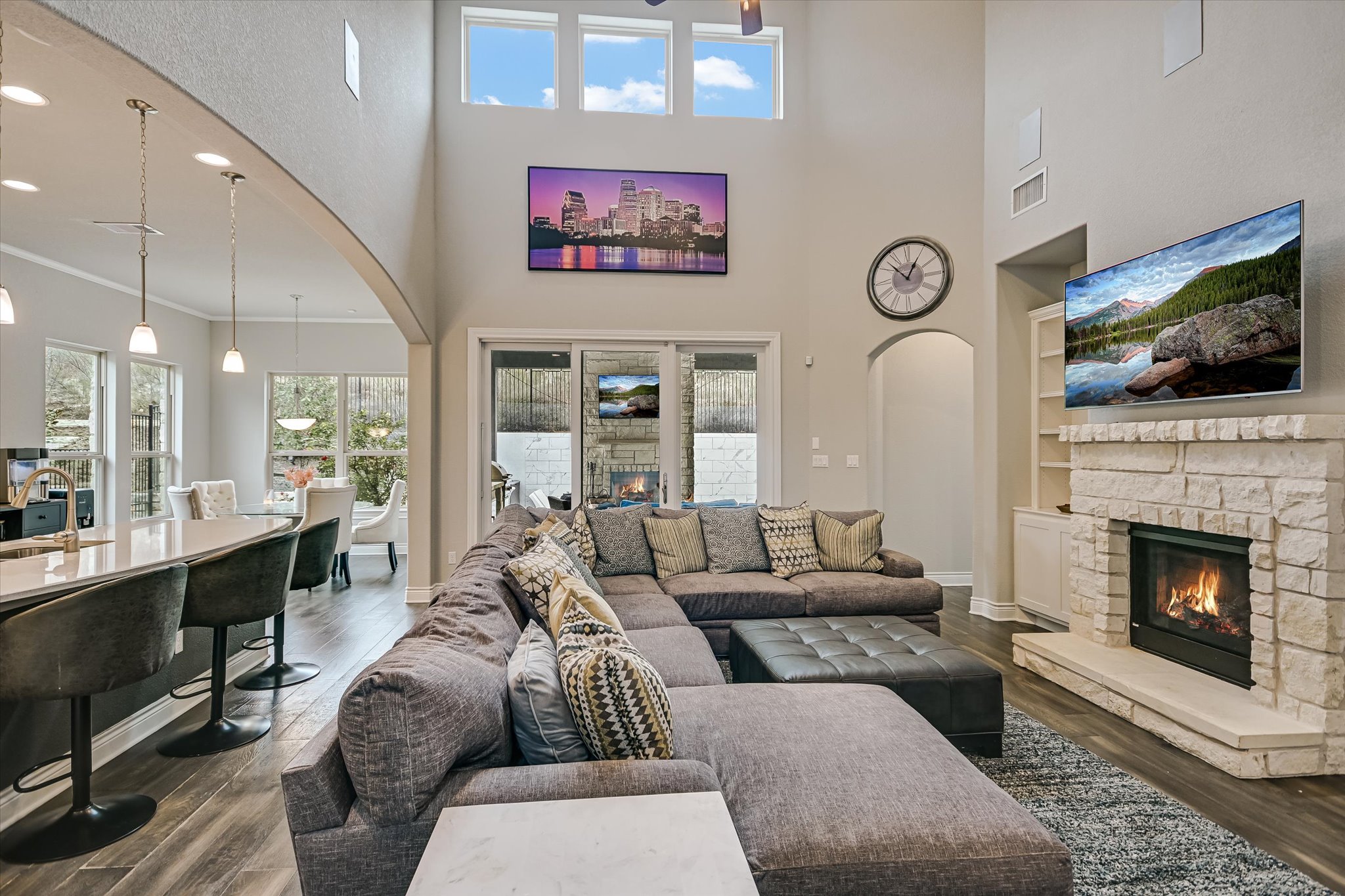 501 Anfield Circle Austin, TX 78738 - Photo 5 of 36