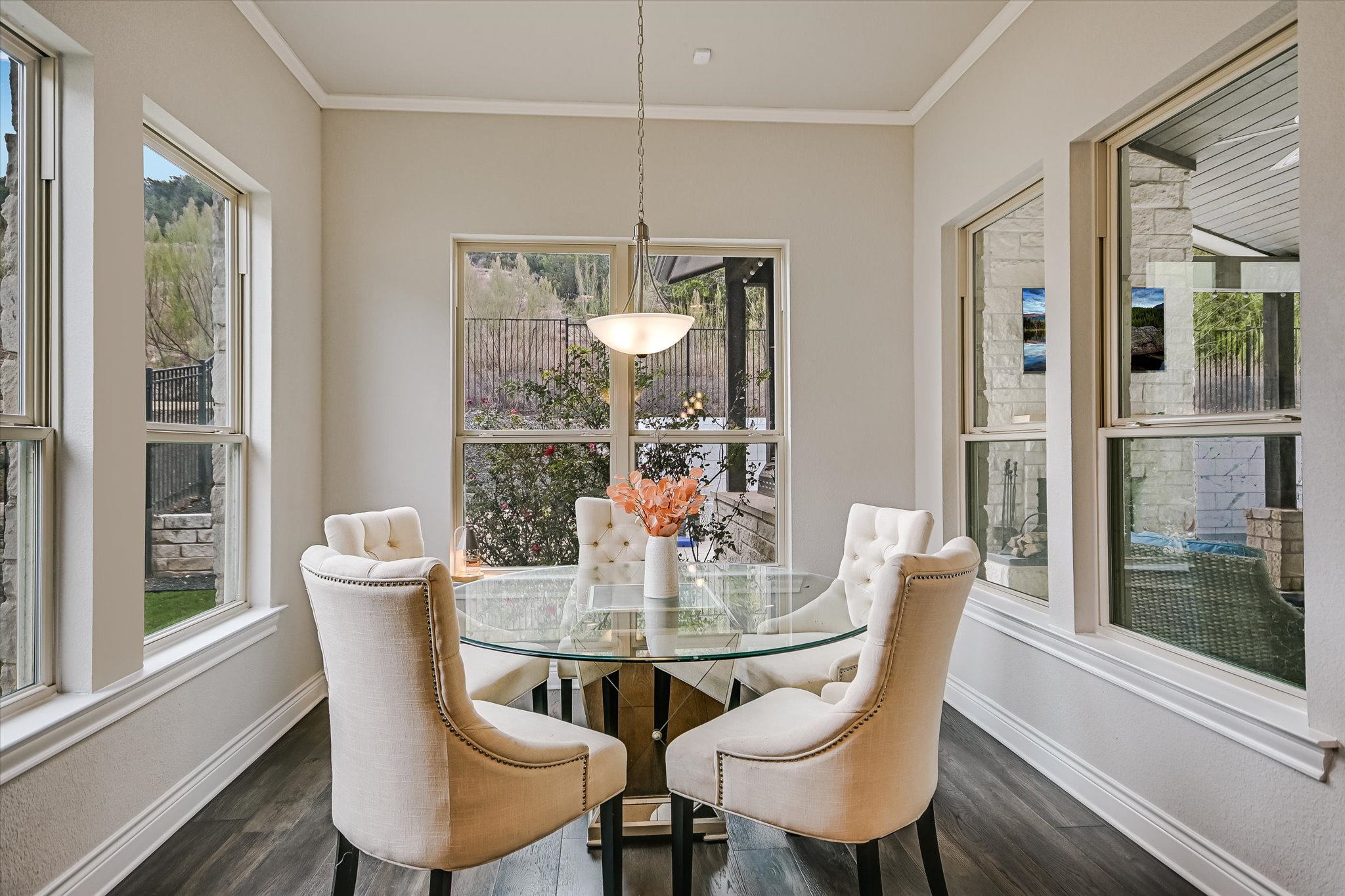 501 Anfield Circle Austin, TX 78738 - Photo 10 of 36