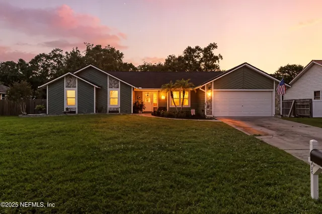 $470,000 | 434 Cockatiel Drive, Jacksonville, FL 32225