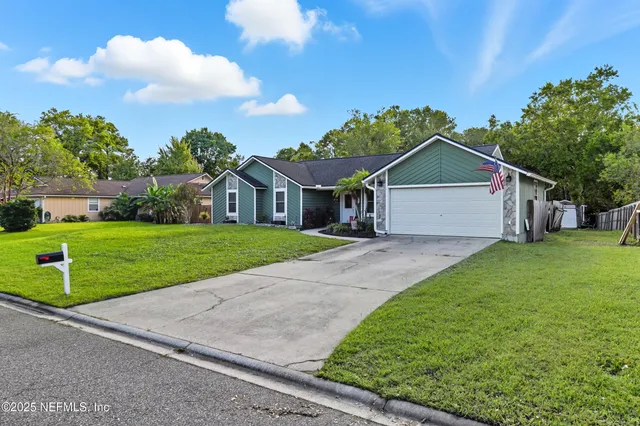 $470,000 | 434 Cockatiel Drive, Jacksonville, FL 32225