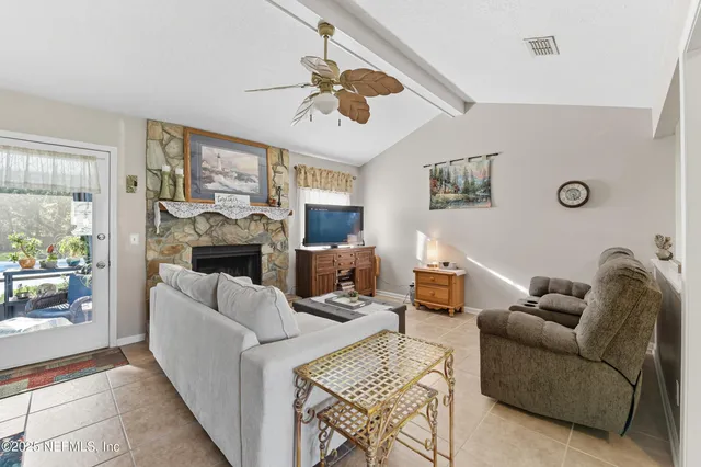 $470,000 | 434 Cockatiel Drive, Jacksonville, FL 32225