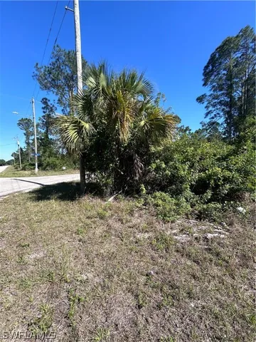 $20,390 | 3706 East 21st Street, Alva, FL 33920